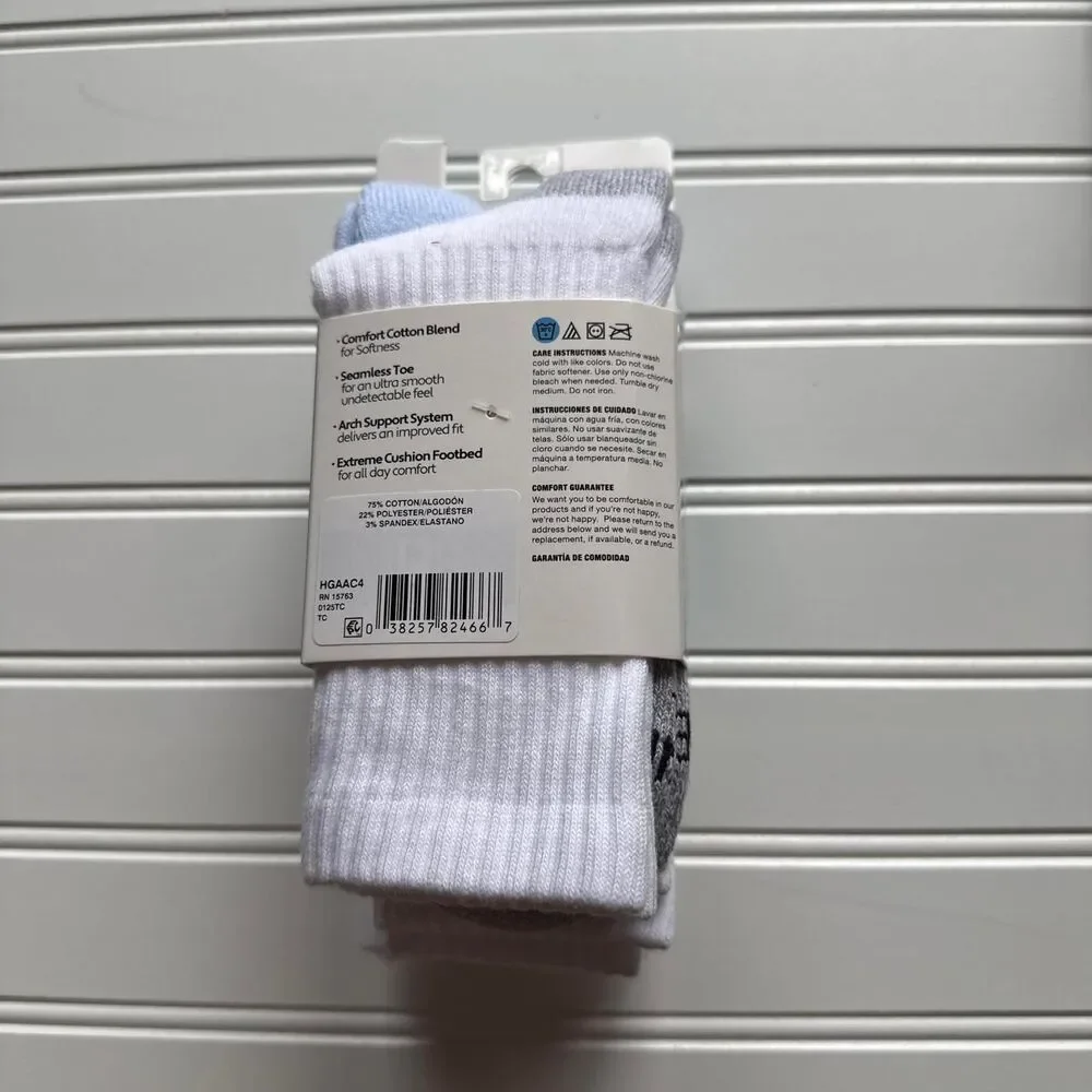 NWT Hanes Girls Crew Active Socks